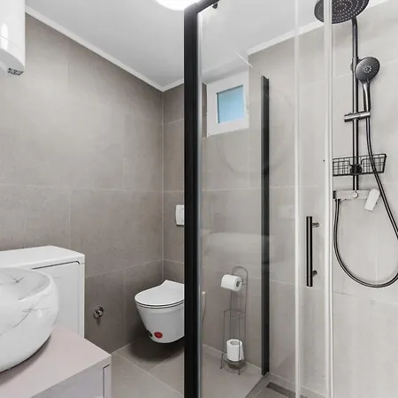 Alis * Novigrad (Istria)